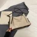Retro dames schoudertas grote capaciteit, zachte lederen crossbody tote tas beige bruin. - Zonder hanger / Khaki