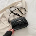 Zwarte Gewatteerde Dames Schoudertas Elegante Crossbody Tas Met Metalen Gesp Mooi - Zwart