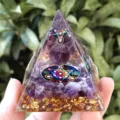 Amethyst Crystal Orgonite Pyramid Resin Gold Foil Sacred Geometry Desktop Decor. - Amethyst Hexagram (QK89) / 5cm [Neutral Color Box]