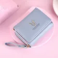 Stylish short women wallet PU leather trifold purse with wrist strap and cute metal deer decor - Blue