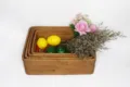 Vue détaillée d'un panier de rangement en rotin naturel, organisateur de bureau tissé. - Corbeille de Fruits Rectangulaire Ensemble de 4 Pièces