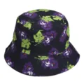 Close-up detail van de zwarte emmerhoed met cartoon druivenprint, schattig fruitmotief. - 12#
