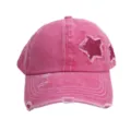 Gedetailleerd overzicht van de roze versleten baseballpet met glinsterende paillettenster. - M (56-58cm) / Rozerood
