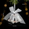Ornement de Noël double cloche en cristal transparent avec nœud de ruban blanc et paillettes. - Cloche