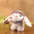 Coniglietto di peluche rosa con cappello floreale e farfalla, ciondolo borsa morbido e grazioso. - Circa 13cm / Rosa
