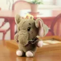 Süßes Plüsch Elefant Anhänger Spielzeug mit Karokragen, tolle Taschen Dekoration und Geschenk. - Braun