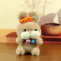 Adorable pendentif lapin en peluche avec carotte et cloches, parfait grigri de sac et porte-clés. - Style avec clochettes / Beige / Environ 15cm