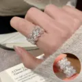 Silberner breiter filigraner Schmuckring mit Zirkonia-Steinen, eleganter offener Ring. - Breiter Spitzen-Strass-Stil (JZ5034)