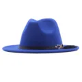 Blauer Damen Wollfilz Fedora Hut mit breiter Krempe, schwarzem Band, Kette und Feder. - Erwachsene (56-58CM) / Saphirblau