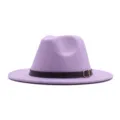 Lila Wolle Fedora Hut mit dunklem Gürtel und Metallschnalle, breiter Rand Jazz Kappe. - Hellviolett