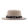 Elegant women's flat-top hat in beige featuring a black pearl and metal flower decorated band. - 57cm / Beige