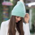 Minzgrüne Angora Strickmütze für Damen, warme Winter Umschlagmütze Wollmütze Stil. - Einheitsgröße / Obstgrün