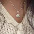 Minimalist silver clavicle chain necklace with irregular pendant, chic niche jewelry. - Irregular Textured Personalized Pendant Necklace (XL1796)