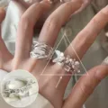 Silver butterfly open ring with sparkling crystal, trendy adjustable finger jewelry variant. - Open Adjustable / Rhinestone Butterfly Thin Open Style (JZ5008)