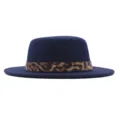 Chapeau plat en feutre de laine bleu marine avec bride léopard et détail doré femme - M (56-58cm) / Bleu marine