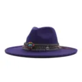 Chapeau fedora en laine violette élégant à large bord, bande tissée ethnique pour femmes. - Chapeau Jazz Rétro (m9-46) / Violet foncé