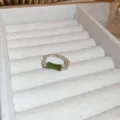 Anello elastico in perla di jade verde, anello vintage in argento perlato, gioiello elegante. - JZ7028