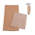 Détail écharpe mousseline corail et bonnet modal, ensemble tissu doux pour coiffure. - A27