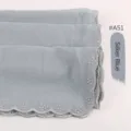 Silker Blue chiffon geborduurde sjaal variant, elegante gegolfde rand hijab voor dames. - Silker Blauw