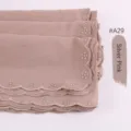 Bufanda hijab de gasa bordada con borde de encaje festoneado elegante rosa plateado brillante - Rosa Plateado