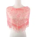 Foulard triangulaire en dentelle rose avec broderie florale et pompons mode femme. - 14 Rouge pastèque