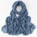 Sciarpa lunga testurizzata stropicciata blu da donna, accessorio foulard leggero e traspirante. - 180*70cm / Ricamo Viola (05)