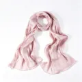 Elegante sciarpa in seta ricamata con paillettes rosa, tessuto lucido per copricapo. - 170x70cm / Rosa Chiaro