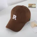 Berretto da baseball marrone con ricamo R, cappellino parasole casual per uomo e donna all'aperto - Regolabile / Caffè