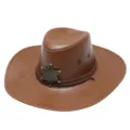 Dettaglio cappello da cowboy western in ecopelle marrone con distintivo a stella da sceriffo. - M(56-58cm) / Marrone