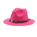 Elegante cappello fedora in feltro di lana rosa con fascia in pelle decorata di perline. - M (56-58cm) / Rosso rosa