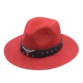 Chapeau fedora en paille rouge, chapeau de soleil cowgirl western avec bande en cuir. - M (56-58cm) / Rouge