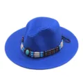Dettaglio del nastro per cappello con perline turchesi su cappello da cowboy in paglia blu, primo piano. - M（56-58cm） / Blu zaffiro