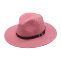 Roze strohoed detail, zomer zonnehoed strandhoed met riemgesp en fijne geweven textuur. - M (56-58cm) / Donker Huidrood
