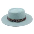 Dames mintgroene platte strohoed zomer strand zonbescherming boater hoed met luipaard band - M (56-58cm) / Cyaan