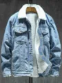 Giacca di jeans foderata in pile da uomo con colletto in sherpa accogliente e calda. - Taglia S / Top / Celeste