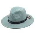 Mintgrüner Strohhut Fedora mit braunem Lederriemen Detail, ideal für den Sonnenschutz im Sommer. - M (56-58cm) / Hellblau