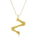 Detaillierte Nahaufnahme einer stilvollen goldenen Buchstaben-Halskette mit filigraner Kette. - Buchstabe Z / Gold