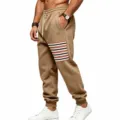 Heren casual kaki joggingbroek met stijlvolle streep patch voor herfst buiten sportactiviteiten. - S / camel