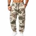 Men fleece-lined camouflage cargo sweatpants, casual loose outdoor jogger pants for daily wear - M / Apricot