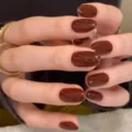 Short press-on nails in classic glossy solid brown color, stylish wearable fake nail tips. - JP3105 (Dark Brown)