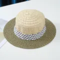 Vue détaillée du chapeau de paille plat français, ruban pied-de-poule, protection solaire d'été. - M (56-58cm) / Vert Militaire