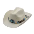 Vue détaillée d'un chapeau de cowboy en paille occidentale avec bande de perles, chapeau de plage. - M (56-58cm) / Crème