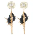 Vergoldete Sonnenblumen Perle und schwarze Muschel Ohrringe Detail, Ozean Stil Modeschmuck. - Schwarz