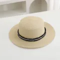 Vue detaillee chapeau de paille femme avec ruban perles noir pour vacances plage d'ete. - M (56-58cm) / Beige