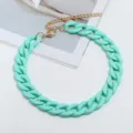 Mintgrüne Acryl klobige Kette, modische Statement Bonbonfarben Twist Schmuckkette für Damen. - Grün
