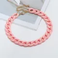 Rosa Acryl grobe Kette Halskette, Bonbonfarbe Twist Design fuer Mode Damen Look. - Rosa