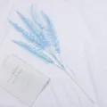 Fausse branche de fougère bleue feuille de plante en plastique pour décoration mariage. - Bleu