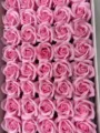 Têtes de roses en savon rose boîte cadeau, décoration romantique Saint-Valentin SKU. - Rose