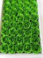 Têtes de roses en savon vert dans une boîte cadeau, idéales pour la Saint Valentin et déco. - Vert foncé