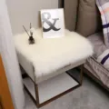 Verdikte nep schapenvacht nachtkastje mat, lange pluche donzige bureau of eettafel kussen. - 40x40cm Vierkant / Wit